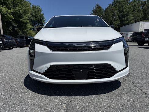 New 2027 Chrysler Pacifica Select FWD image 2