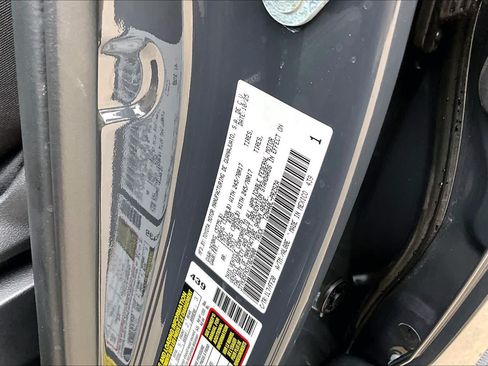 Used 2025 Toyota Tacoma SR5 RWD image 33