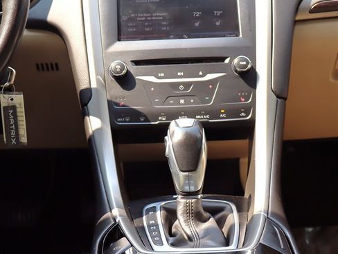 Used 2013 Ford Fusion SE FWD image 13