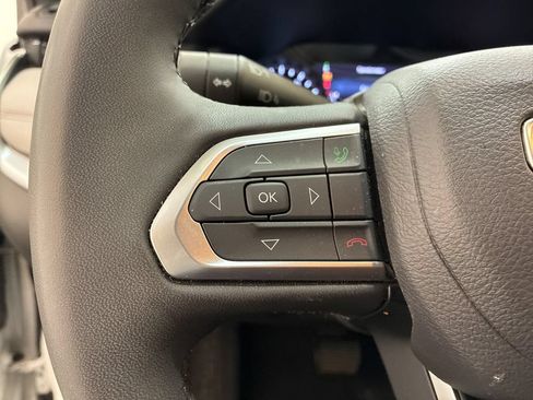 Used 2025 Jeep Compass Limited AWD/4WD image 25