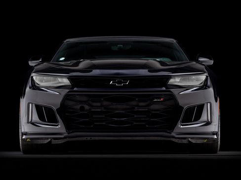 Used 2022 Chevrolet Camaro ZL1 RWD image 10