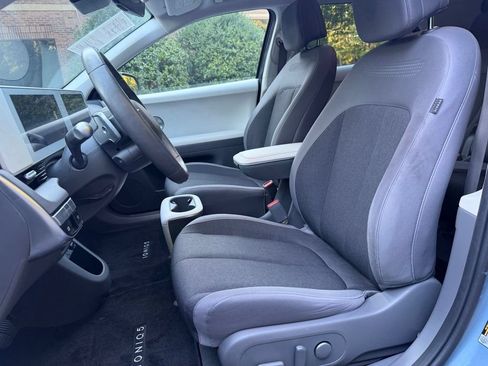 Used 2024 Hyundai Ioniq 5 SEL RWD image 6
