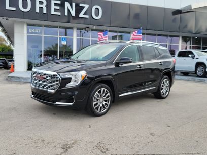 Used 2024 GMC Terrain Denali w/ Denali Premium Package
