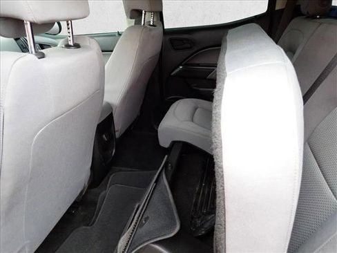 Used 2018 Chevrolet Colorado W/T w/ WT Convenience Package image 7