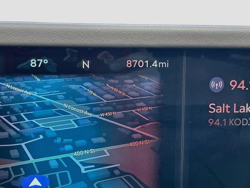 Used 2025 Lincoln Nautilus Premier w/ Equipment Group 102A AWD/4WD image 12