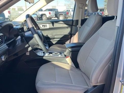 Used 2022 Ford Explorer 4WD w/ Class IV Trailer Tow Package image 25