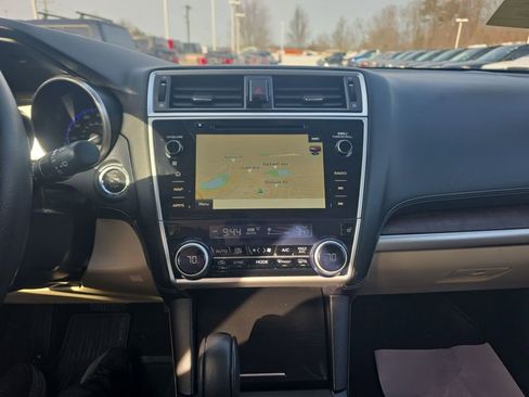 Used 2019 Subaru Outback 2.5i Limited w/ Protection Package #1 image 18
