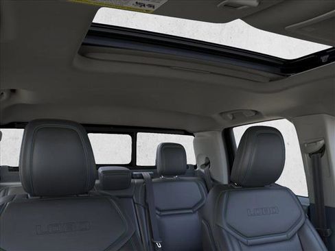 New 2026 Ford Maverick Lobo AWD/4WD image 12