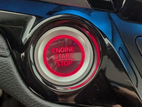 Used 2023 Honda Odyssey Touring image 25