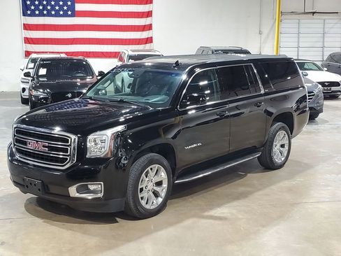 Used 2019 GMC Yukon XL SLT image 42