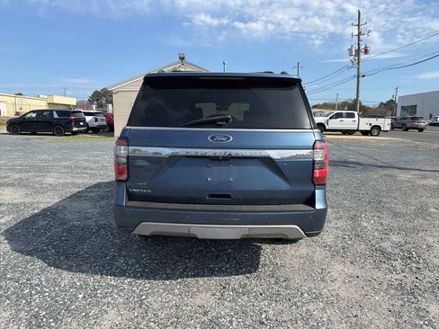 Used 2018 Ford Expedition Max Limited w/ Equipment Group 301A image 4