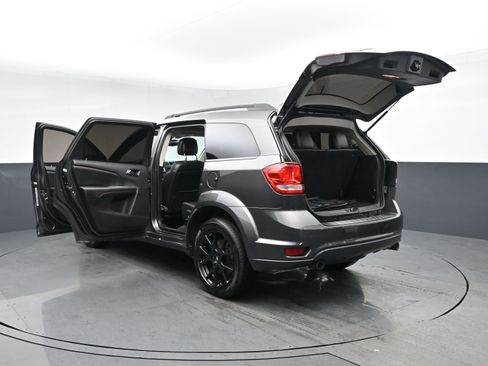 Used 2018 Dodge Journey GT w/ Nav & Sun Group image 27