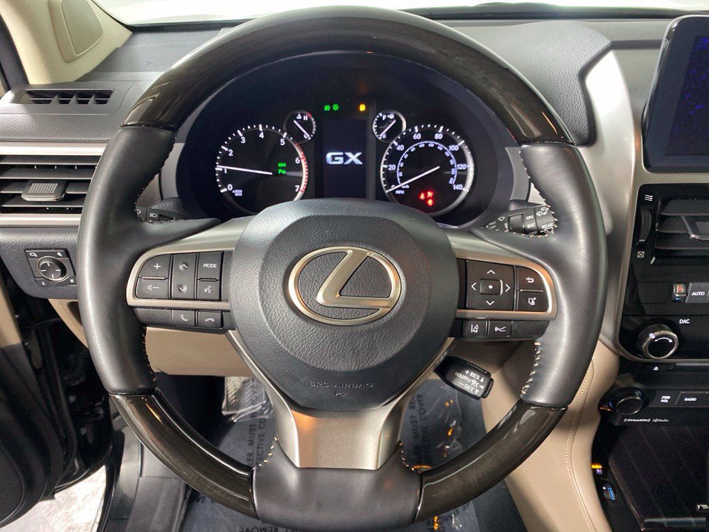 Used 2023 Lexus GX 460 Premium w/ Premium Package AWD/4WD image 15