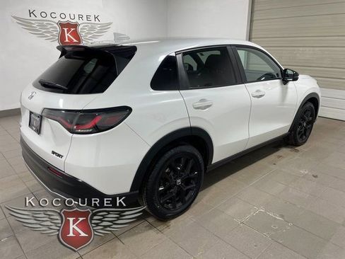 Used 2024 Honda HR-V Sport image 6