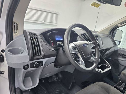 Used 2019 Ford Transit 150 130 Low Roof RWD image 11