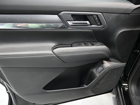 New 2026 GMC Terrain Elevation w/ Elevation Premium Package image 25