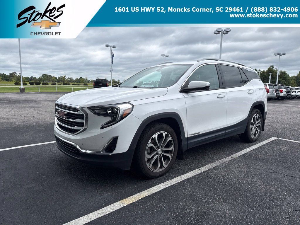 Used 2019 GMC Terrain SLT FWD image 1