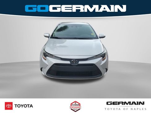 Used 2023 Toyota Corolla LE FWD image 3