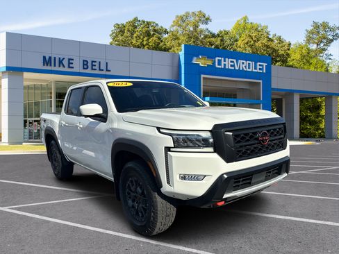 Used 2024 Nissan Frontier PRO-4X w/ Pro Premium Package image 1