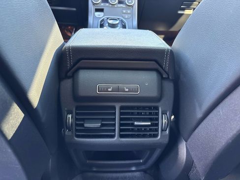 Used 2018 Land Rover Range Rover Evoque AWD/4WD image 11