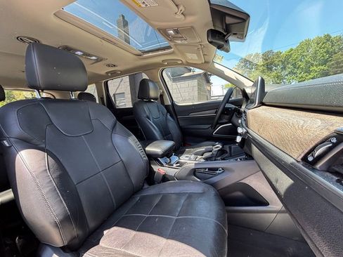 Used 2022 Kia Telluride EX w/ EX Premium Package FWD image 15