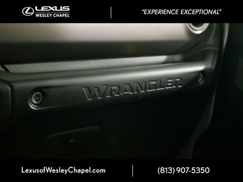 Used 2018 Jeep Wrangler Unlimited Sport S image 37