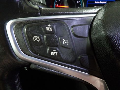 Used 2019 Chevrolet Equinox LT FWD image 15