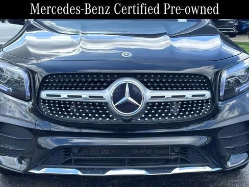 Used 2022 Mercedes-Benz GLB 250 4MATIC image 4