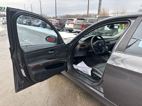 Used 2007 BMW 328xi Sedan image 15