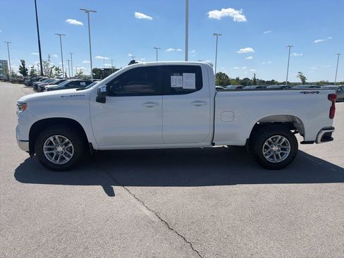 Used 2023 Chevrolet Silverado 1500 LT AWD/4WD image 4