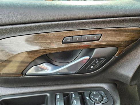 Used 2019 GMC Terrain Denali w/ Advanced Safety Package image 16