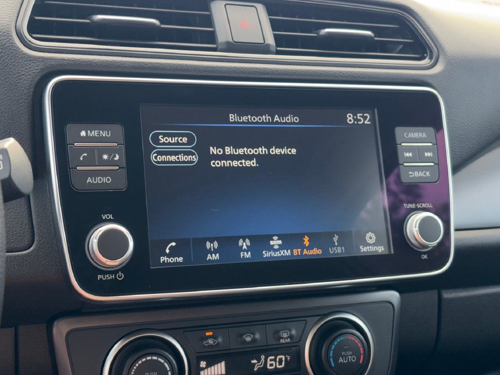 Used 2025 Nissan Leaf S FWD image 17