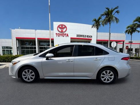 Used 2024 Toyota Corolla LE FWD image 4