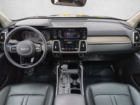 Used 2023 Kia Sorento S AWD/4WD image 18