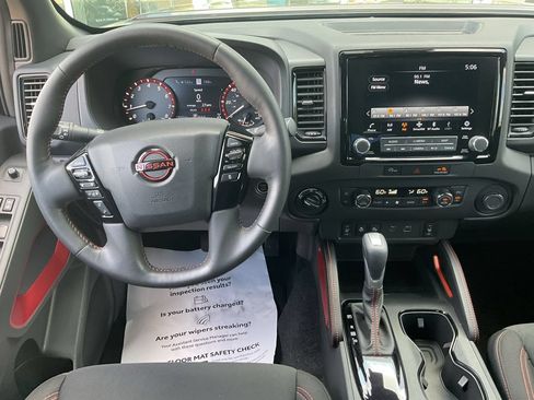 Used 2023 Nissan Frontier PRO-4X w/ Pro Convenience Package AWD/4WD image 14