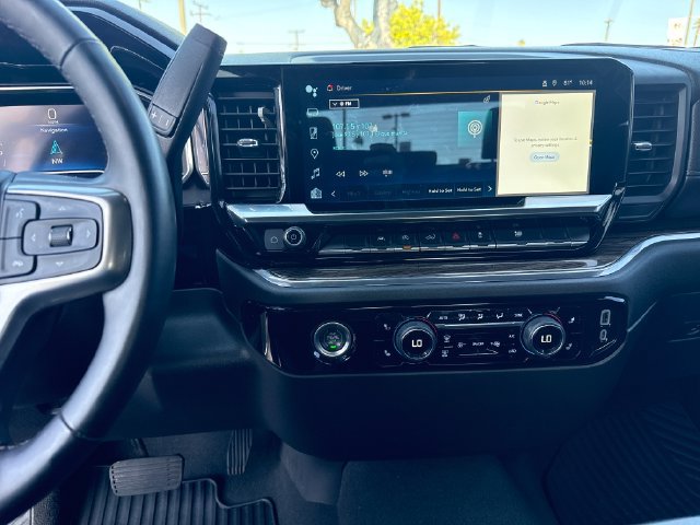 Used 2023 Chevrolet Silverado 1500 LT AWD/4WD image 18