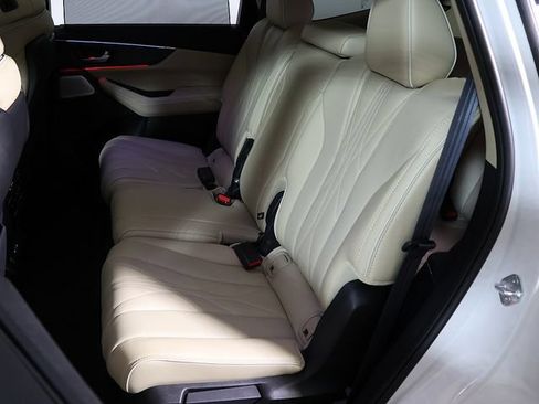 Certified 2026 Acura MDX SH-AWD w/ Advance Package image 13
