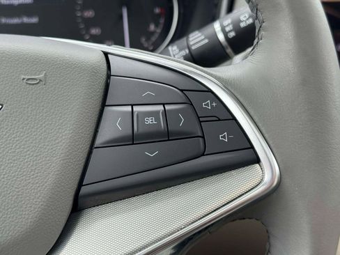 Used 2023 Cadillac XT5 Premium Luxury w/ LPO, Floor Liner Package AWD/4WD image 24