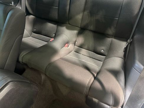 Used 2012 Ford Mustang GT image 21