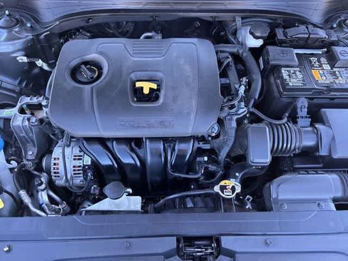 Used 2024 Kia Forte GT-Line w/ GT-Line Premium Package image 14