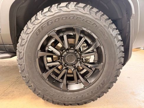 Used 2025 Toyota Land Cruiser AWD/4WD image 13
