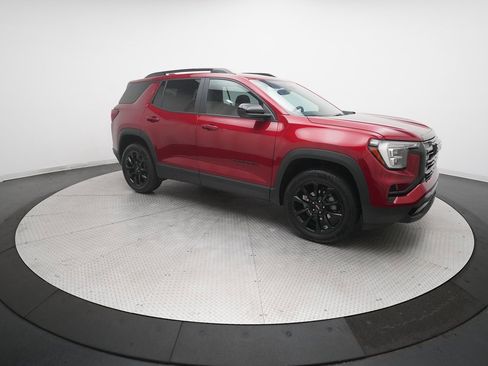 Used 2025 GMC Terrain Elevation w/ Black Edition image 12