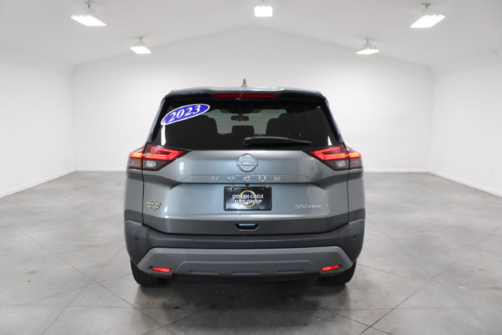 Used 2023 Nissan Rogue SV AWD/4WD image 8