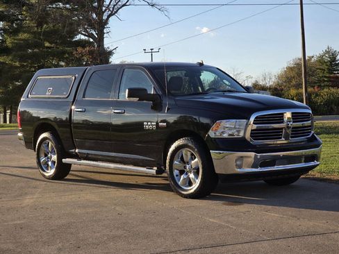 Used 2017 RAM 1500 Big Horn image 2