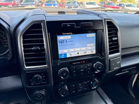 Used 2016 Ford F150 XLT w/ Equipment Group 302A Luxury AWD/4WD image 20