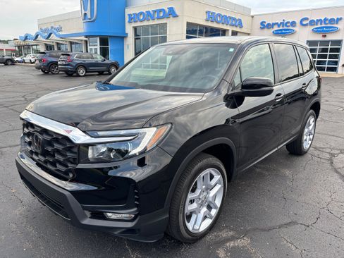 Certified 2025 Honda Passport EX-L image 4