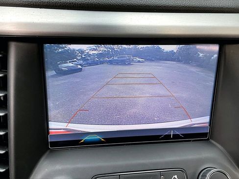 Used 2018 GMC Acadia SLT image 13