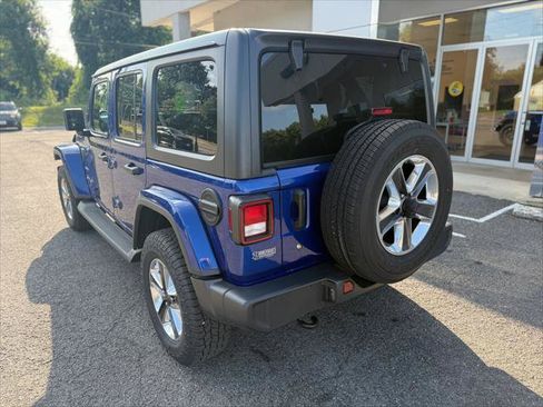 Certified 2020 Jeep Wrangler Unlimited Sahara AWD/4WD image 9