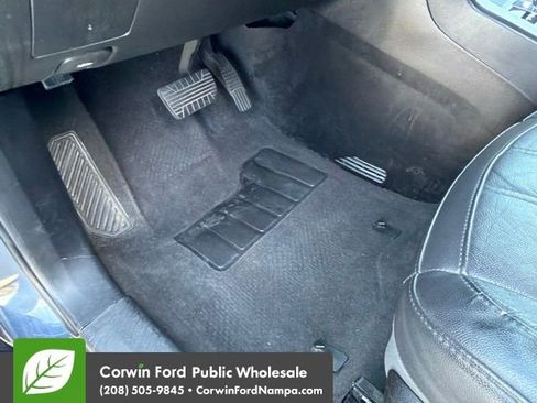 Used 2015 Chevrolet Captiva Sport LT w/ Convenience Package FWD image 23