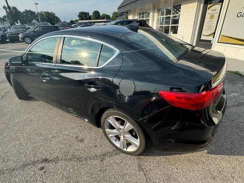 Used 2015 Acura ILX w/ Premium Package FWD image 4